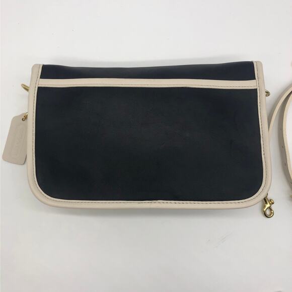 LIKE NEW Vintage Coach Spectator Pocket Purse 9668 Navy White - Picture 3 of 10